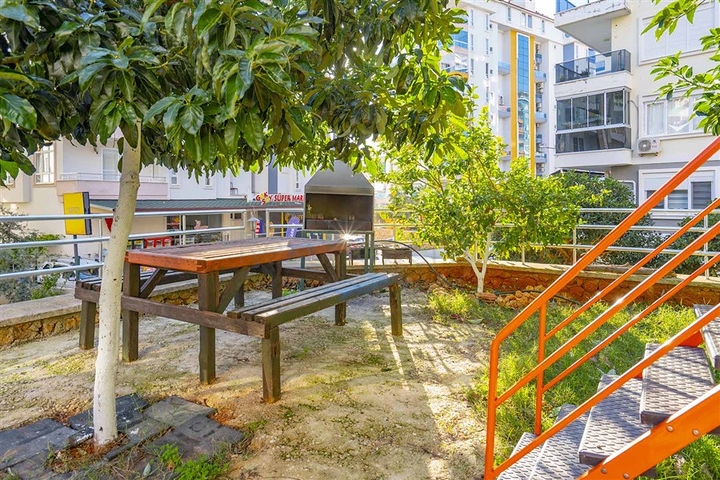 شقة فسيحة من غرفتي نوم على مسافة قريبة من البحر