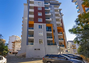 شقة فسيحة من غرفتي نوم على مسافة قريبة من البحر