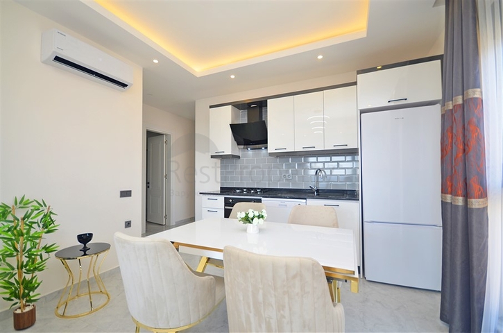 شقق مطلة على البحر في مجمع جديد في حي أفسالار شقق مطلة على البحر في مجمع جديد في حي أفسالار