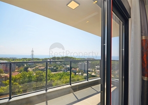 شقق مطلة على البحر في مجمع جديد في حي أفسالار شقق مطلة على البحر في مجمع جديد في حي أفسالار