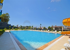 شقق مطلة على البحر في مجمع جديد في حي أفسالار شقق مطلة على البحر في مجمع جديد في حي أفسالار