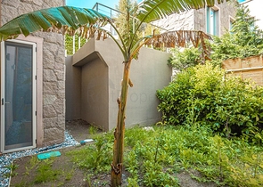 فيلات حديثة مع مسابح خاصة في ياليكافاك 