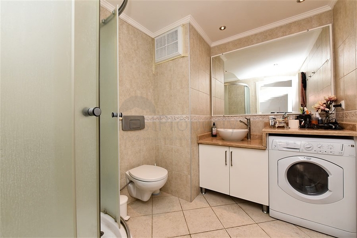 شقة كبيرة 2 + 1 مع مناظر خلابة للمدينة  شقة كبيرة 2 + 1 مع مناظر خلابة للمدينة