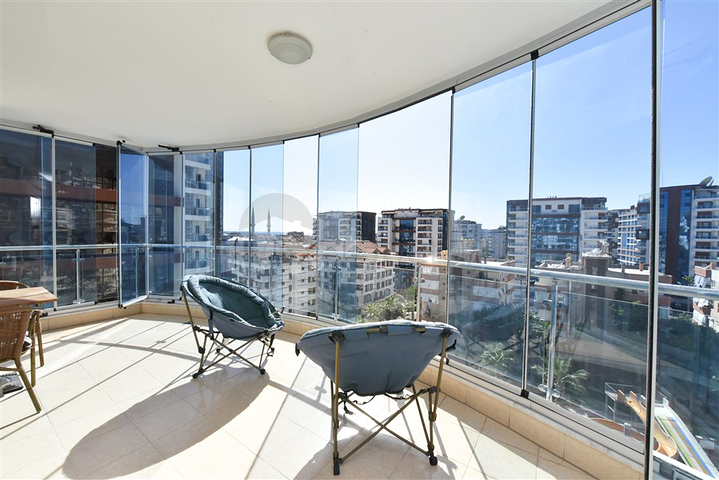 شقة كبيرة 2 + 1 مع مناظر خلابة للمدينة  شقة كبيرة 2 + 1 مع مناظر خلابة للمدينة