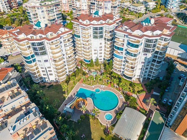 شقة كبيرة 2 + 1 مع مناظر خلابة للمدينة  شقة كبيرة 2 + 1 مع مناظر خلابة للمدينة