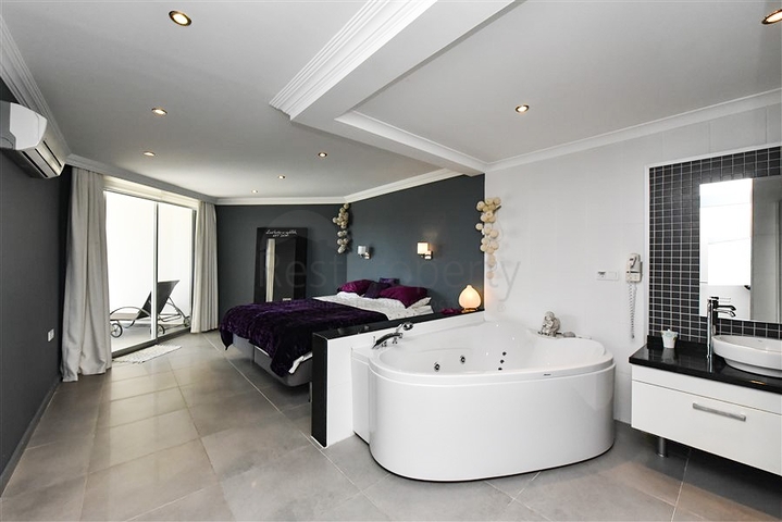 شقق 3+1 في سيكجيلي 