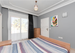 فيلا من ثلاث غرف نوم مع تجديد أنيق