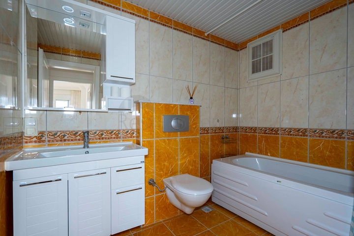 شقة 2+1 في المنطقة الوسطى من أوبا