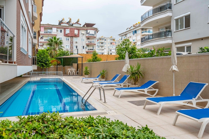 بنتهاوس مشرق من ست غرف مطلة على المدينة في منطقة أوبا بنتهاوس مشرق من ست غرف مطلة على المدينة في منطقة أوبا