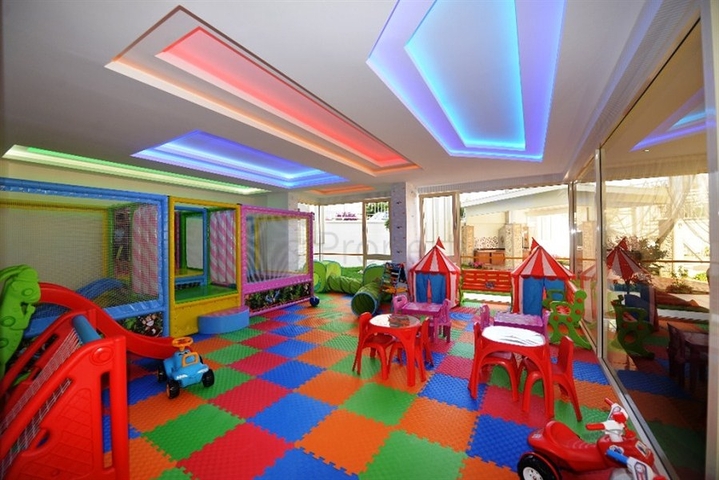 بنتهاوس مفروش 4+1 مطل على البحر في محمودلار بنتهاوس مفروش 4+1 مطل على البحر في محمودلار