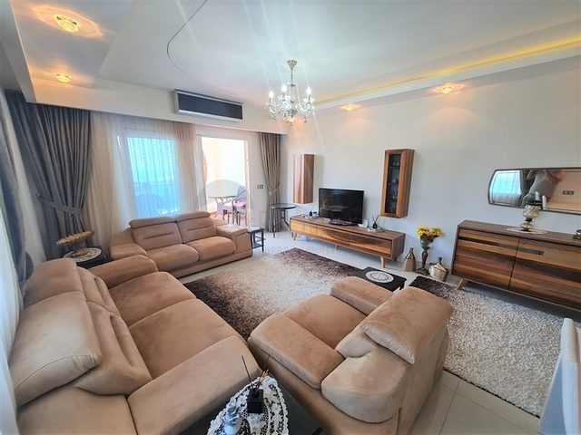 شقة فسيحة 3 + 1 في مجمع فخم شقة فسيحة 3 + 1 في مجمع فخم