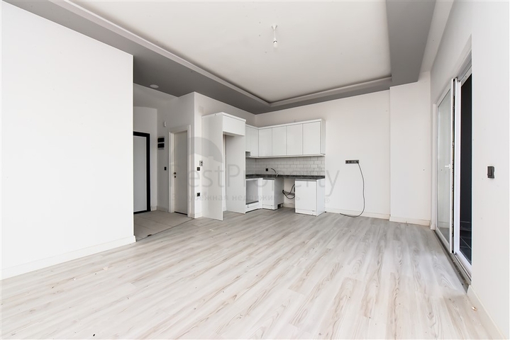 دوبلكس 3 + 1 في مجمع سكني منخفض الارتفاع على بعد 150 متر من البحر