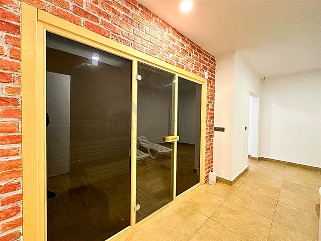 دوبلكس 3 + 1 في مجمع سكني منخفض الارتفاع على بعد 150 متر من البحر