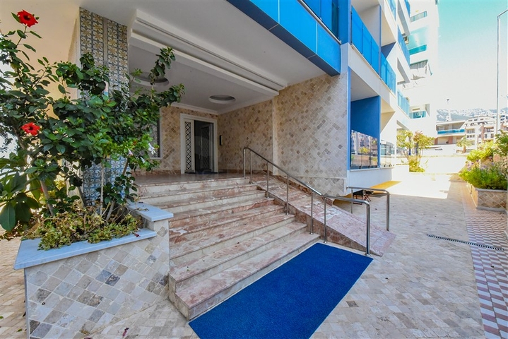 شقة 1+1 مع مجمع سكني من مطور شعبي