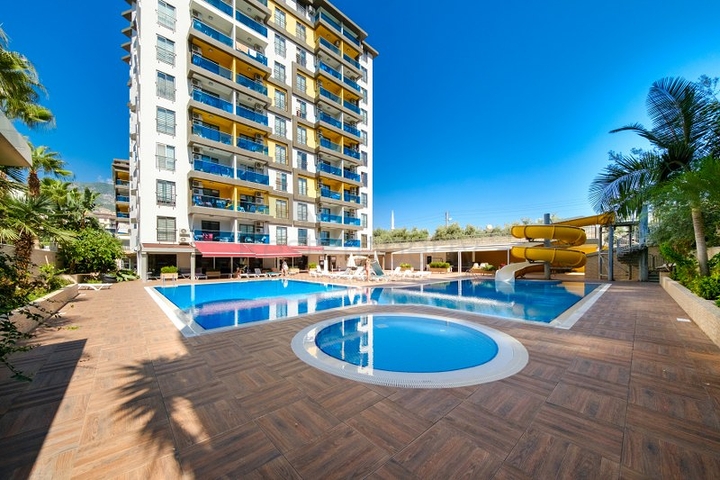 شقة مريحة 800 متر من شاطئ كليوباترا