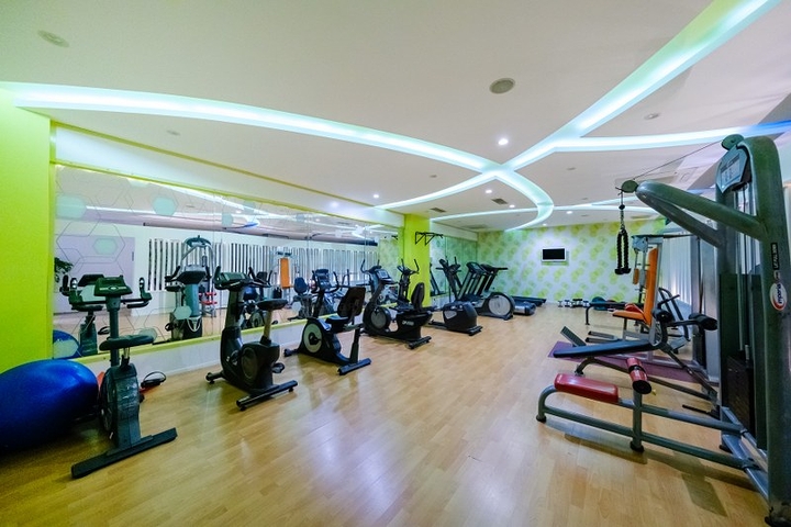 شقة مريحة 800 متر من شاطئ كليوباترا