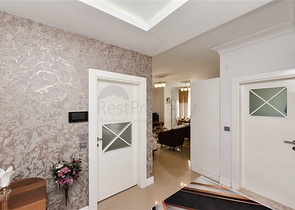 شقة جميلة في مسكن على البحر في منطقة محمودلار. شقة جميلة في مسكن على البحر في منطقة محمودلار.