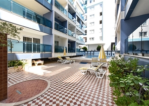 شقة جميلة في مسكن على البحر في منطقة محمودلار. شقة جميلة في مسكن على البحر في منطقة محمودلار.