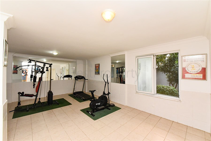 شقة من غرفتي نوم في وسط محمودلار