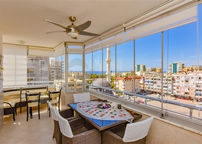 شقة من غرفتي نوم في وسط محمودلار