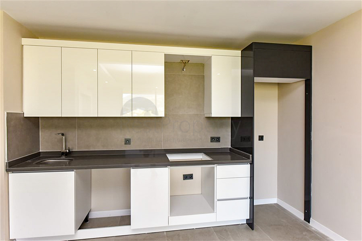 بنتهاوس 3 + 1 مع إطلالة مفتوحة على الجبل في منطقة كارجيجاك بنتهاوس 3 + 1 مع إطلالة مفتوحة على الجبل في منطقة كارجيجاك