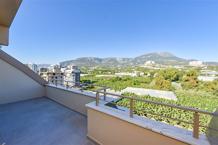 بنتهاوس 3 + 1 مع إطلالة مفتوحة على الجبل في منطقة كارجيجاك بنتهاوس 3 + 1 مع إطلالة مفتوحة على الجبل في منطقة كارجيجاك