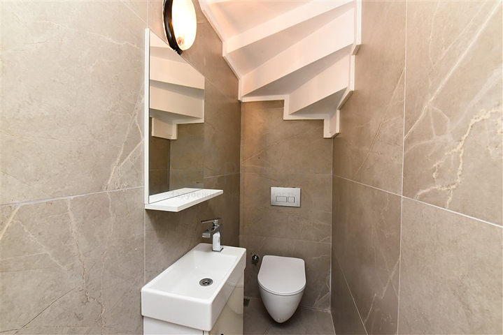 بنتهاوس 3+1 في مجمع جديد في منطقة كارجيجاك بنتهاوس 3+1 في مجمع جديد في منطقة كارجيجاك