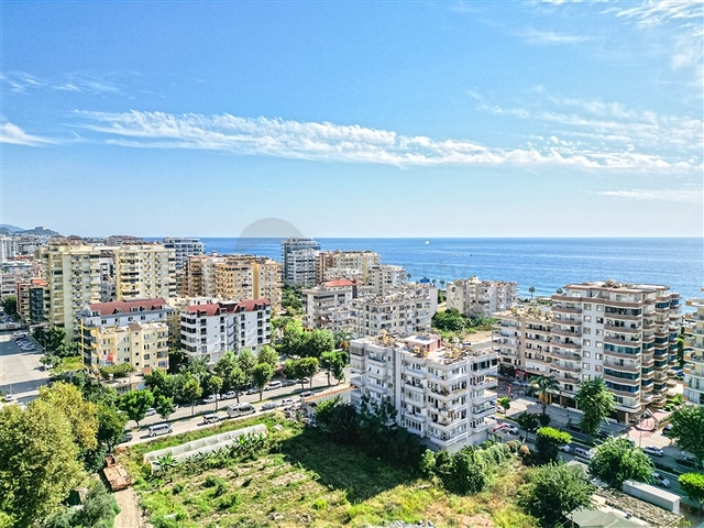 بينهاوس مطل على البحر في منطقة محمودلار بينهاوس مطل على البحر في منطقة محمودلار