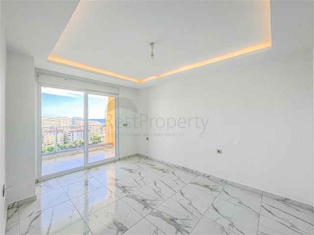 بينهاوس مطل على البحر في منطقة محمودلار بينهاوس مطل على البحر في منطقة محمودلار