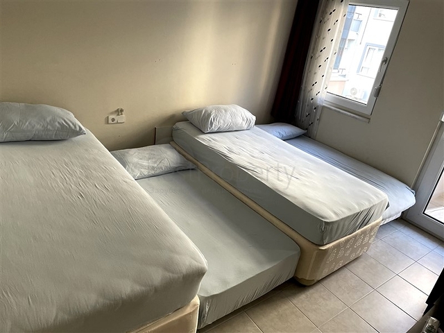 شقة فسيحة من غرفتي نوم على مسافة قريبة من البحر   