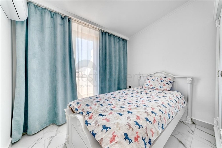 3 + 1 بنتهاوس في منطقة أوبا مفتوحة لتصريح الإقامة 3 + 1 بنتهاوس في منطقة أوبا مفتوحة لتصريح الإقامة