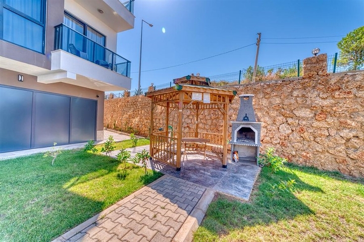 3 + 1 بنتهاوس في منطقة أوبا مفتوحة لتصريح الإقامة 3 + 1 بنتهاوس في منطقة أوبا مفتوحة لتصريح الإقامة