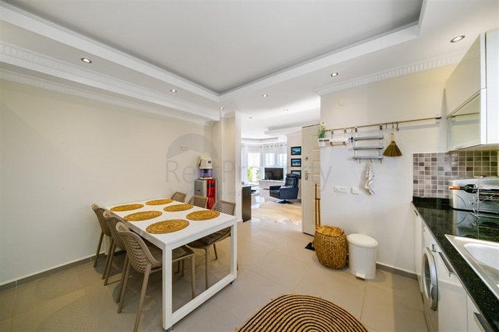 فيلا 4+1 في وسط ألانيا