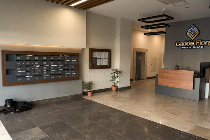 شقة 1+1 في مجمع سكني بحي بهجة شهير