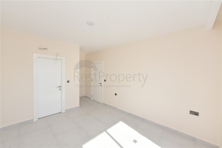 2 + 1 بنتهاوس في منزل جديد 400 متر من البحر  2 + 1 بنتهاوس في منزل جديد 400 متر من البحر