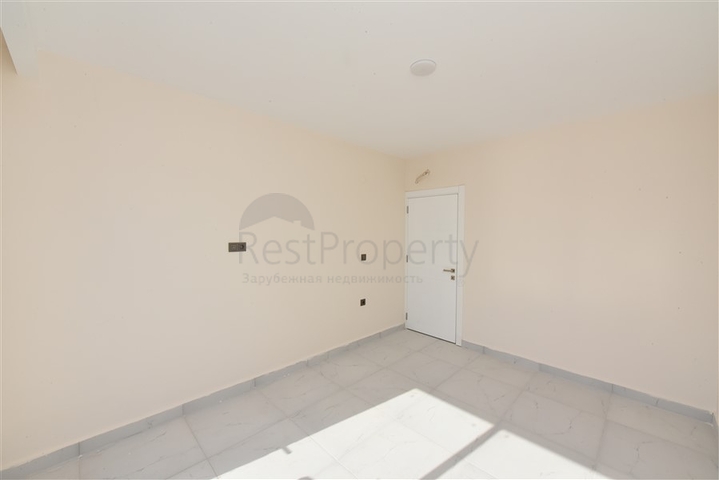 2 + 1 بنتهاوس في منزل جديد 400 متر من البحر  2 + 1 بنتهاوس في منزل جديد 400 متر من البحر