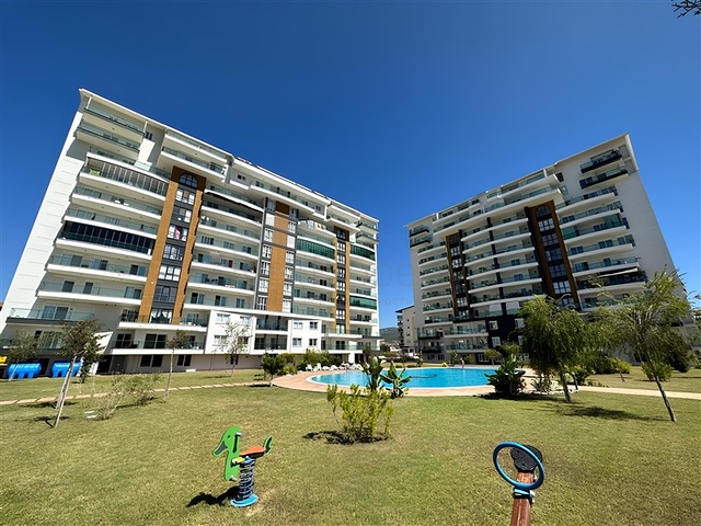 شقة كبيرة 3+1 في منطقة واعدة من غازي باشا