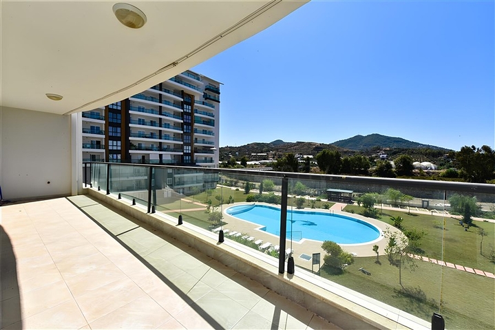 شقة كبيرة 3+1 في منطقة واعدة من غازي باشا