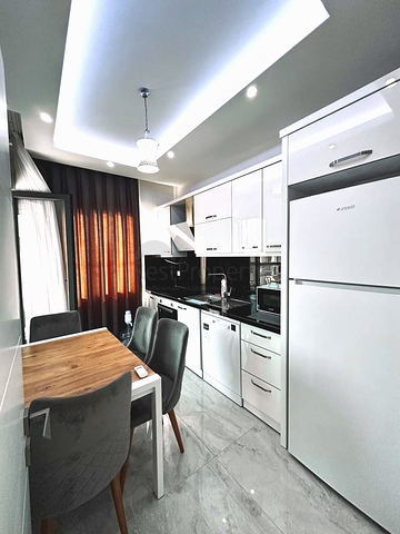 شقة 2 + 1 في وسط ألانيا