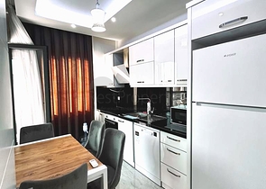 شقة 2 + 1 في وسط ألانيا