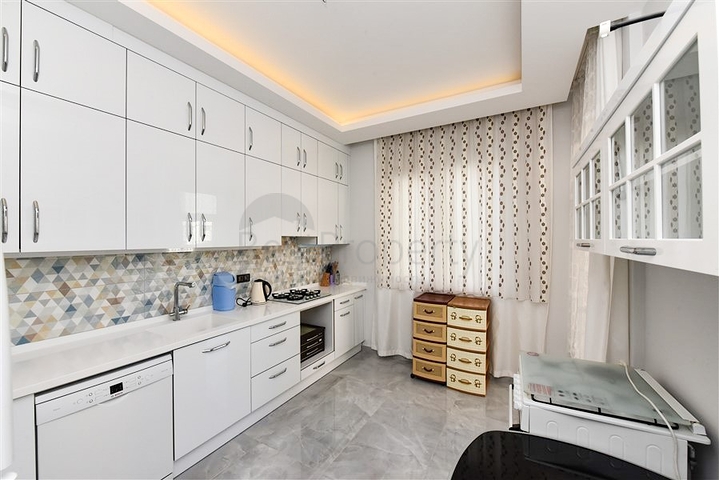 شقة فسيحة 3 + 1 في واحدة من أفضل المناطق في ألانيا-أوبا شقة فسيحة 3 + 1 في واحدة من أفضل المناطق في ألانيا-أوبا