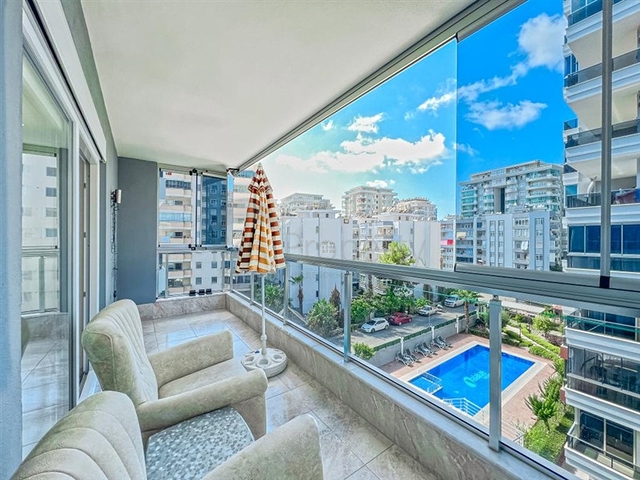 شقة فسيحة 2 + 1 في منطقة محمودلار