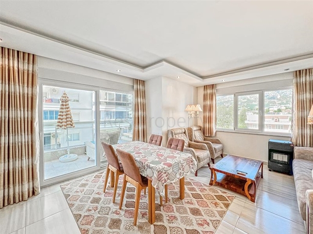 شقة فسيحة 2 + 1 في منطقة محمودلار