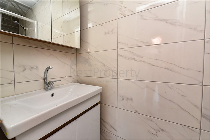 شقة 2+1 مع مطبخ منفصل في منطقة كوناكلي