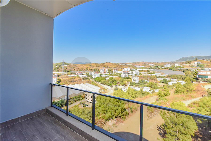 شقة 2+1 مع مطبخ منفصل في منطقة كوناكلي