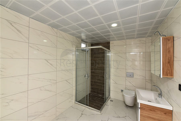 شقة 2+1 مع مطبخ منفصل في منطقة كوناكلي