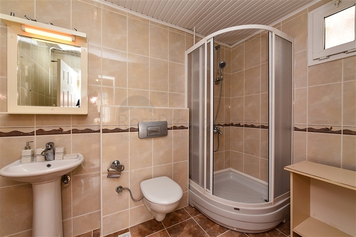 شقة فسيحة 2 + 1 على بعد 200 متر من البحر الأبيض المتوسط شقة فسيحة 2 + 1 على بعد 200 متر من البحر الأبيض المتوسط