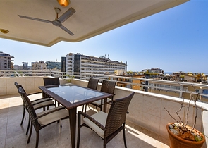 شقة فسيحة 2 + 1 على بعد 200 متر من البحر الأبيض المتوسط شقة فسيحة 2 + 1 على بعد 200 متر من البحر الأبيض المتوسط