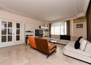 شقة فسيحة 2 + 1 على بعد 200 متر من البحر الأبيض المتوسط شقة فسيحة 2 + 1 على بعد 200 متر من البحر الأبيض المتوسط