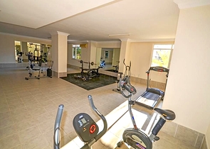 شقة فسيحة 2 + 1 على بعد 200 متر من البحر الأبيض المتوسط شقة فسيحة 2 + 1 على بعد 200 متر من البحر الأبيض المتوسط